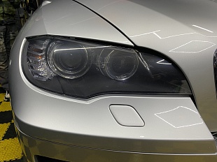 BMW X6 E71 3D G White