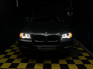 BMW X6 E71 White circle